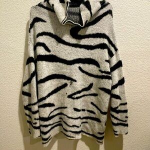 Women’s sweater; light